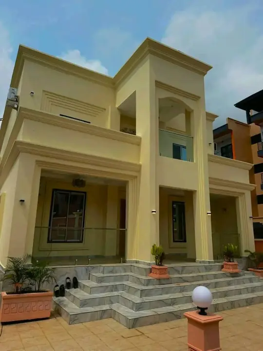 Façade côté entrée